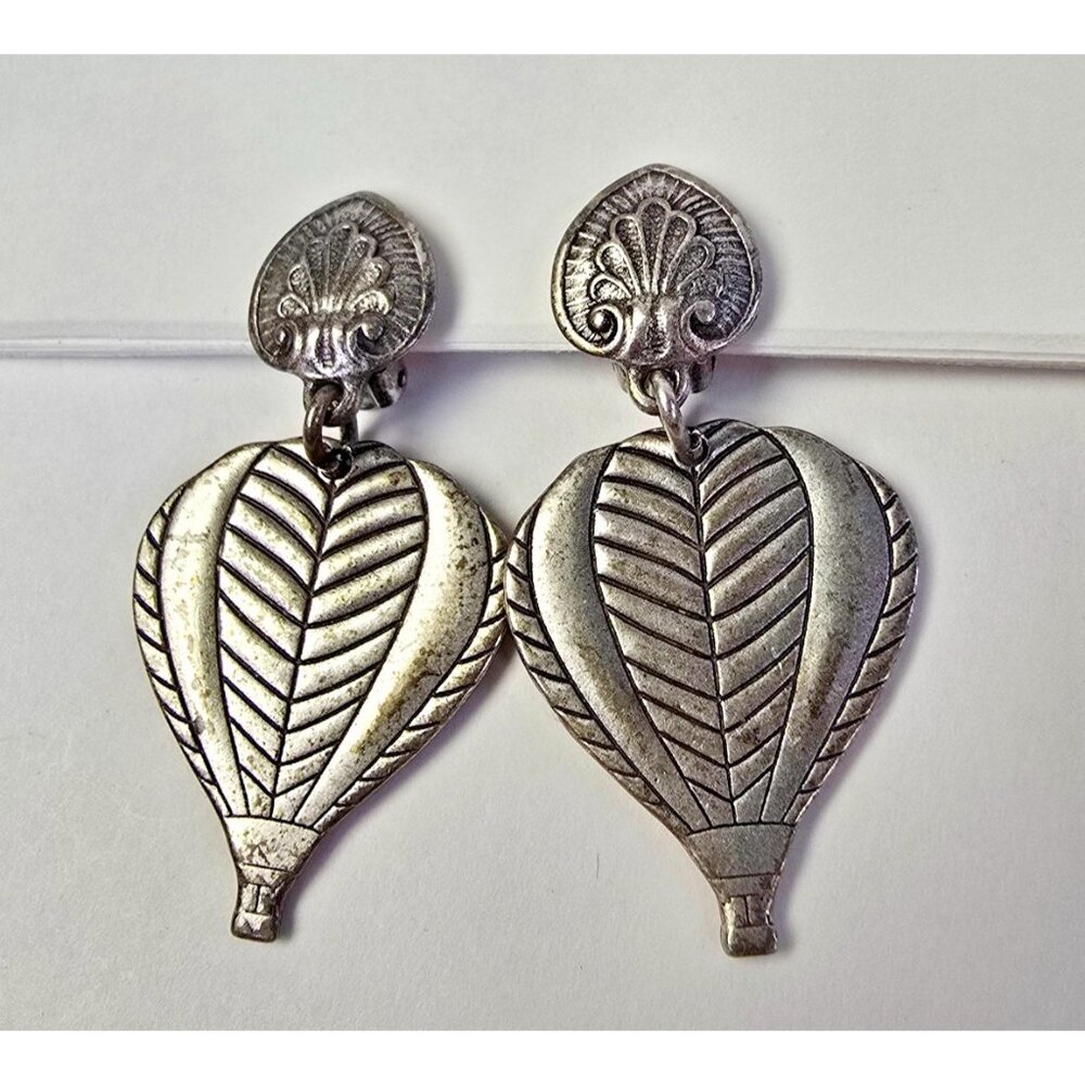 Vintage Pewter Hot Air Balloon Earrings Dangle Clip On 1980s Boho Travel Jewelry